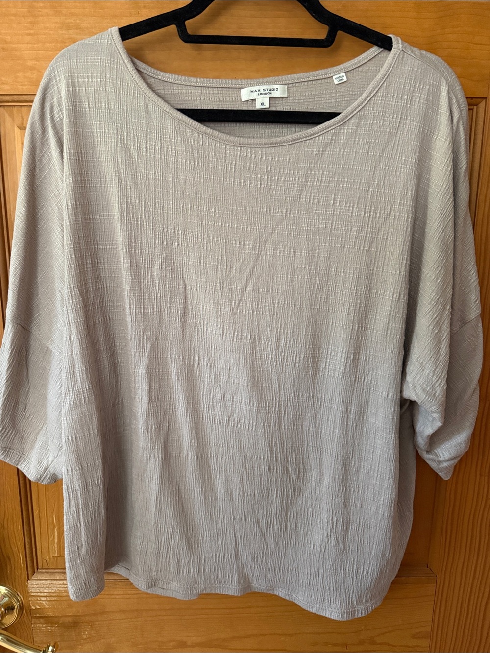 Max Studio Soft Taupe Scoop Neck Tunic Top